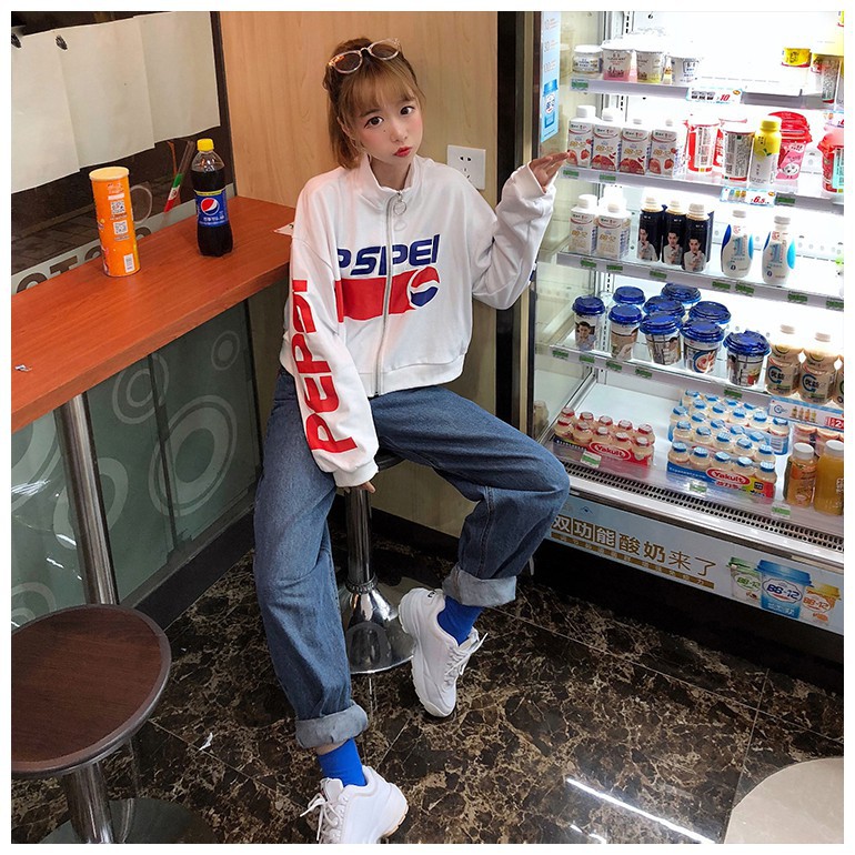 Áo khoác tay dài in chữ phong cách Hàn Quốc trẻ trung và cá tính cho nữ | BigBuy360 - bigbuy360.vn