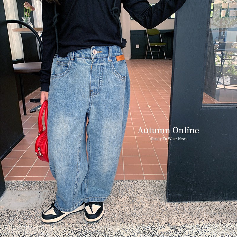 Quần Jean dáng suông wax màu nhạt tag da cho bé Q872 [FORM TO 0.5 SIZE, CHỌN SIZE THEO CHIỀU CAO]