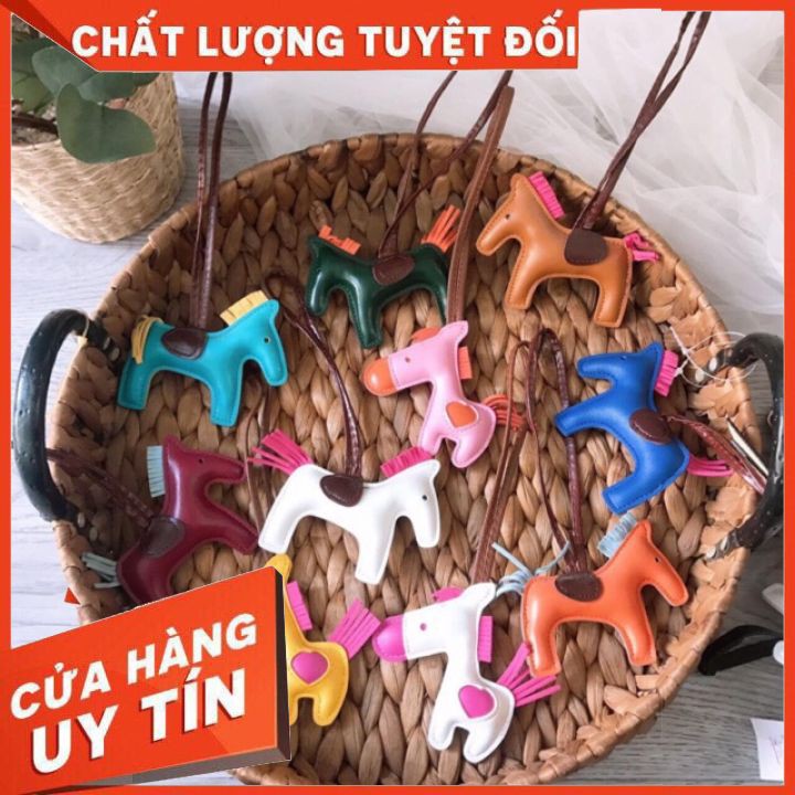 Móc ngựa đủ màu 2021