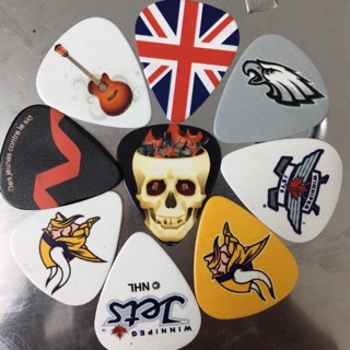 Pick gảy đàn guitar 0,71mm nhiều hình