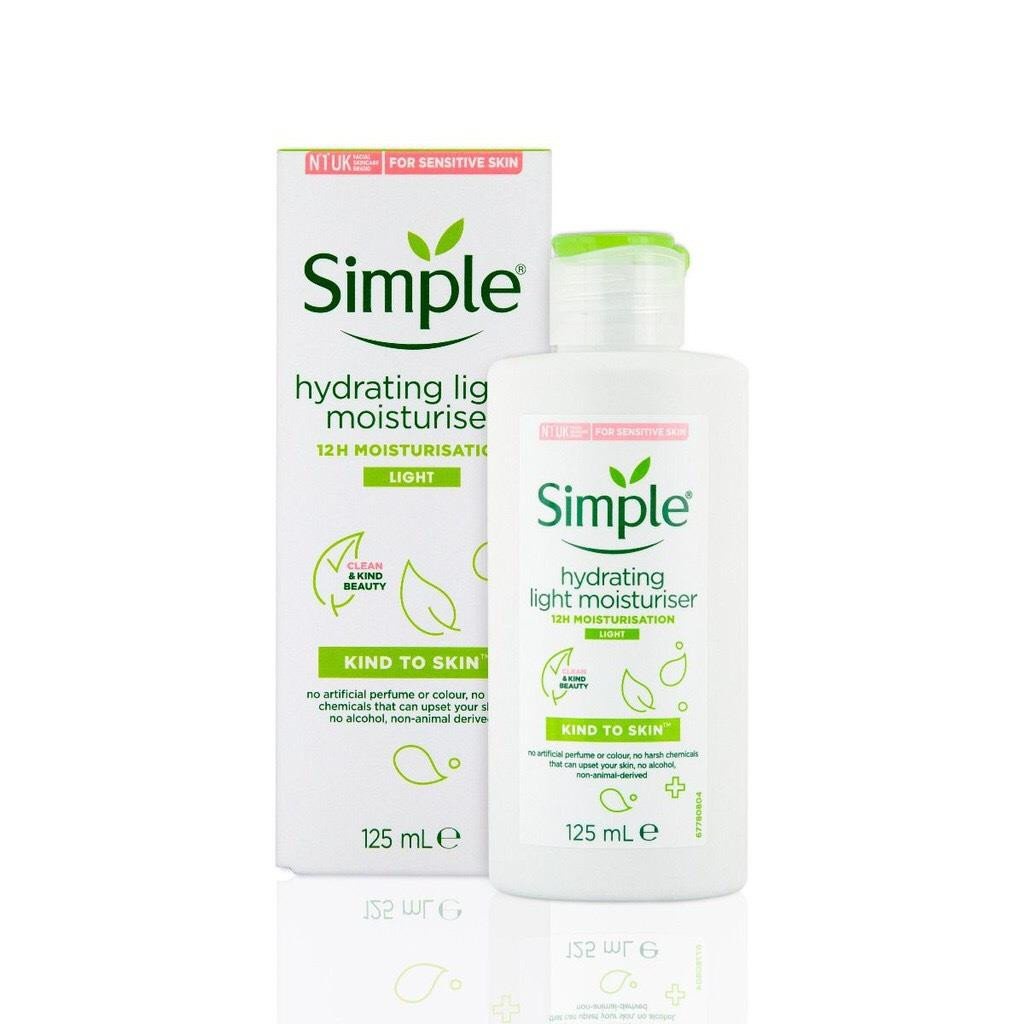 Sữa Dưỡng Da Simple Kind To Skin Hydrating Light Moisturiser 125ml Dưỡng Ẩm 12H Cho Làn Da Nhạy Cảm
