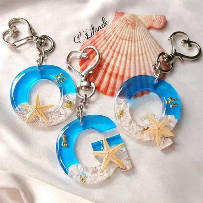 Móc khoá chữ sao biển thật  thêm tên hay ngày kỉ niệm HandMade Lilande