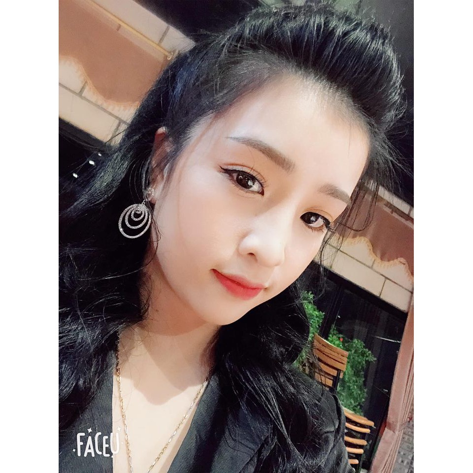 Bông tai chất bạc ý cao cấp có mẫu đeo chụp ảnh