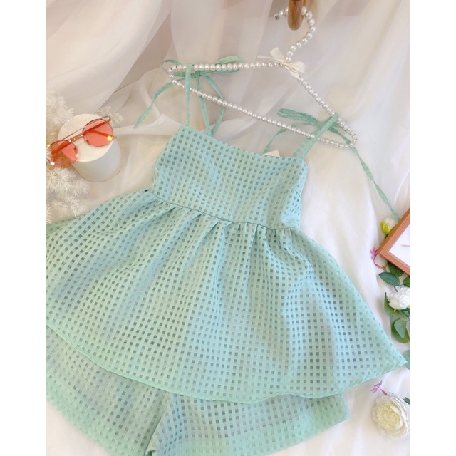 Set áo dây + short ô vuông 2 màu