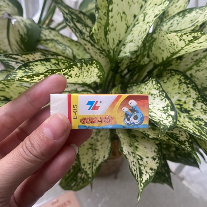 Gôm Tẩy Thiên Long E05 (1 Cục)