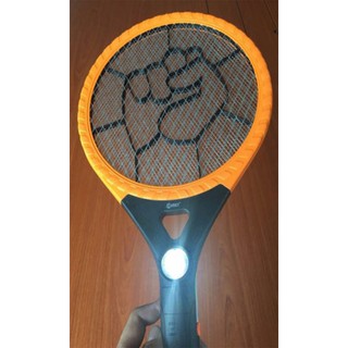 Vợt diệt muỗi CP036 Comet – đen cam