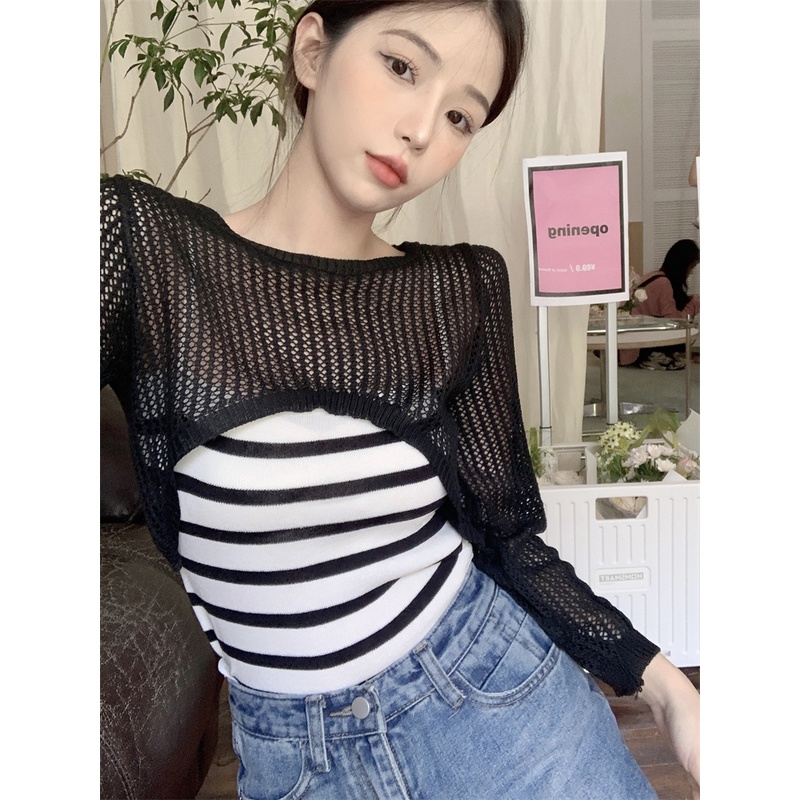 Set Áo Thun Dài Tay + Áo Len Yếm Sọc Bên Trong Thời Trang Nữ Tính