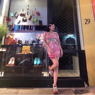 Ao zara size xs newtag, chat min mat, mau sac den - trang, trang - den, trang -do, trang - vang, trang - tim, camlo newt