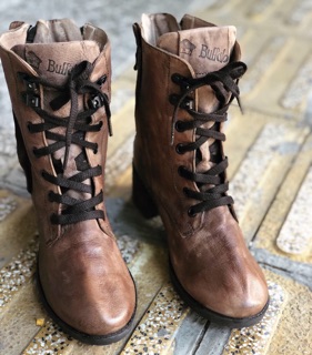 Giày bốt chiến binh hãng BUFFALO da thật size 36,5-37