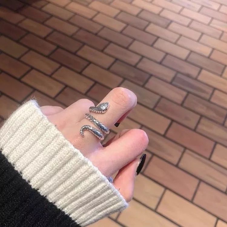 Nhẫn Hình Rắn Cá Tính Độc Đáo Phong Cách Cổ Điển