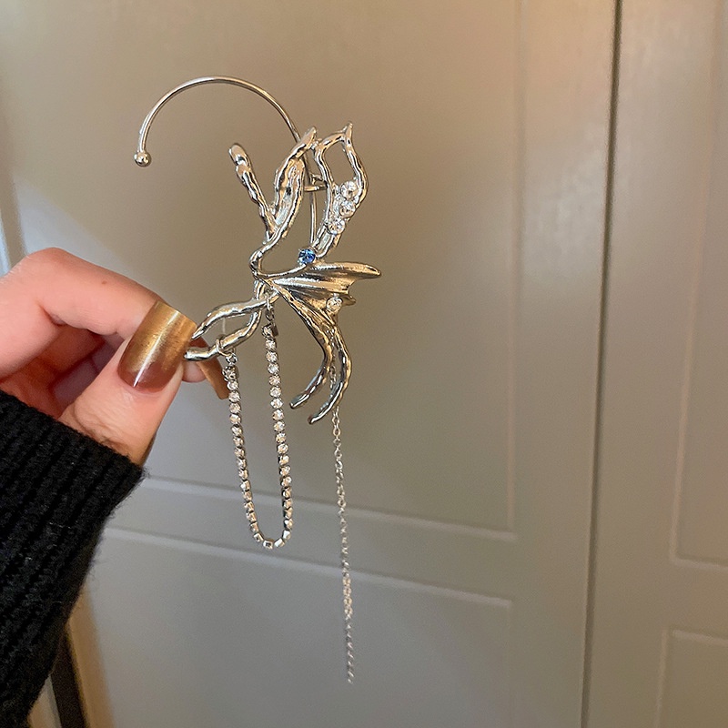 Bông Tai Dáng Dài Đính Đá Hình Bướm Phối Tua Rua Thiết Kế Đơn Giản Thời Trang Cho Nữ