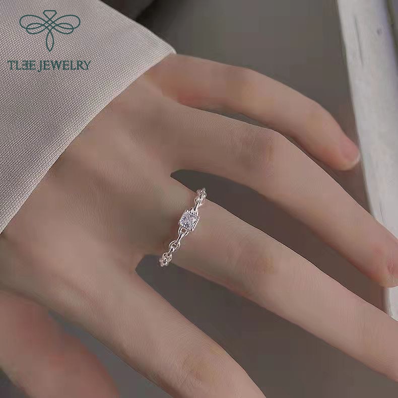 Nhẫn bạc nữ TLEE vuông thân mắt xích nối basic TleeJewelry A0281