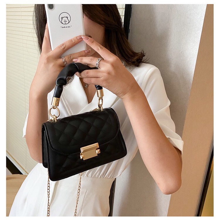 Túi xách nữ sang trọng siêu hot năm 2022