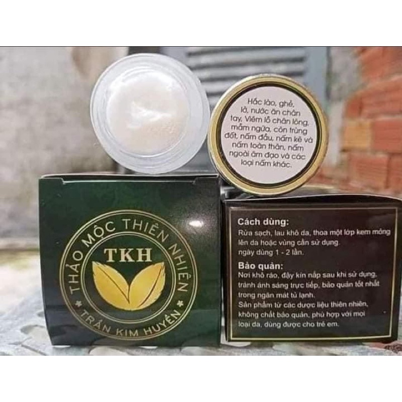 KEM BÔI DA TRẦN KIM HUYỀN