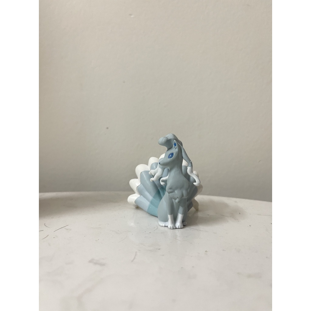 Mô hình pokemon  kyukon alola