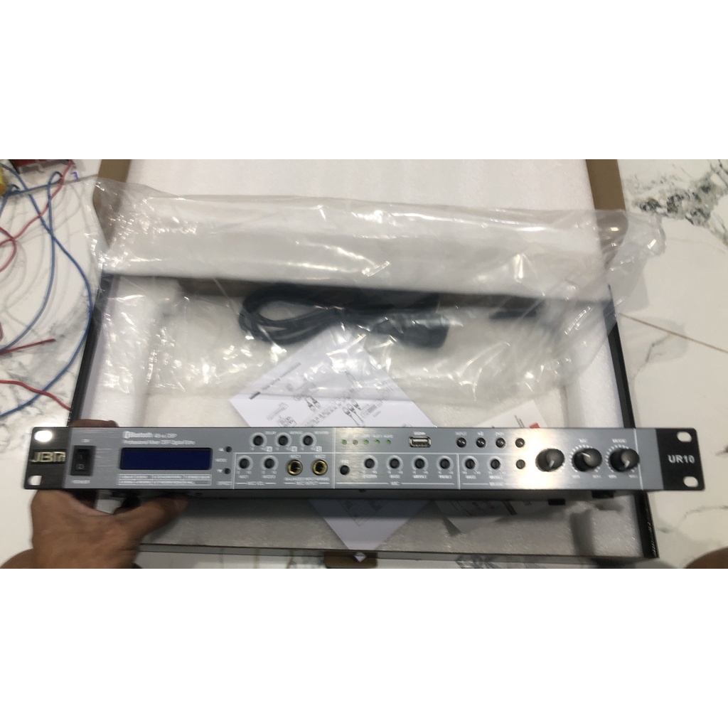 VANG CƠ LAI SỐ JBM UR10