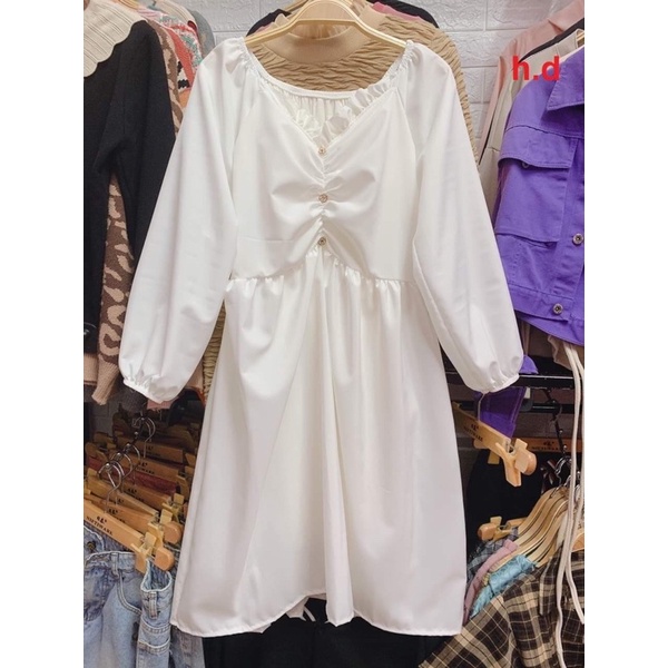 Váy trắng tiểu thư dài tay cá tính - Đầm nữ thiết kế cổ tim 3 cúc ngực dáng xoè 2 lớp vintage freesize đi chơi đi học | BigBuy360 - bigbuy360.vn