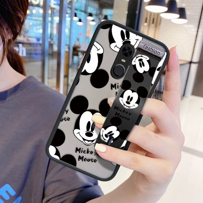 Ốp Điện Thoại Nhám Chống Sốc In Hình Chuột Mickey Có Quai Cầm Tay Bảo Vệ Ống Kính Máy Ảnh Cho Xiaomi Redmi 5 Plus 4x 4a