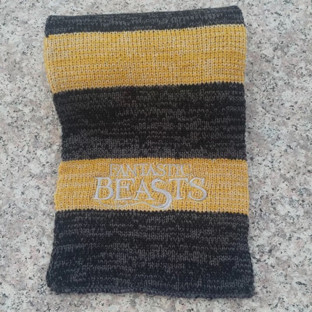 Khăn quàng cổ Fantastic Beast (ảnh chụp thật)