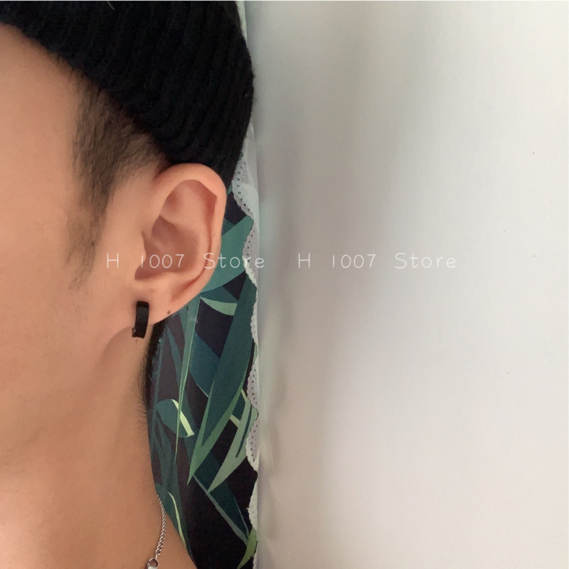 Khuyên Tai Dạng Kẹp Chất Liệu Thép Titan Phong Cách Hiphop Retro 19178