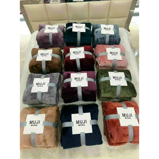 Chăn lông tuyết Muji xuất Nhật 1,8kg kích thước 2m x 2m3