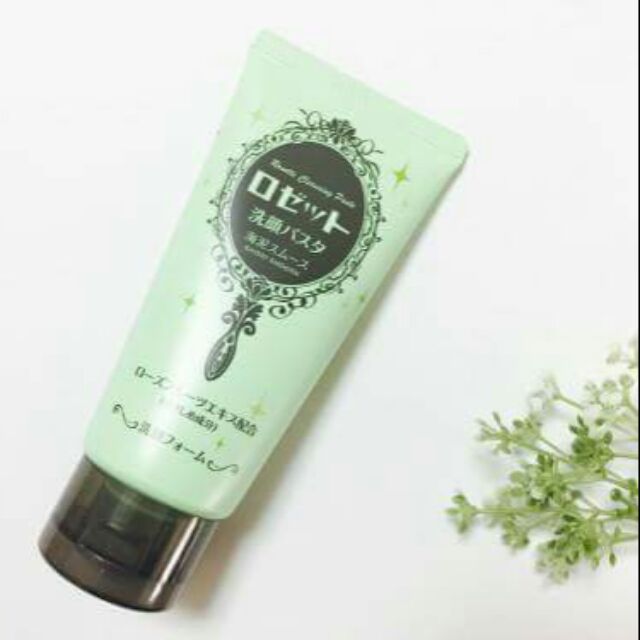 Sữa rửa mặt Rosette