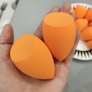 [Ready Stock] Bông mút trang điểm GUJHUI EXO hình quả trứng phối vạt xéo tiện dụng