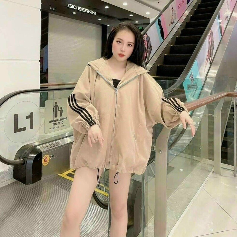 Áo Khoác Nhung Lì Da Lộn 2 Lớp Chạy Viền Sọc Tay Form Rộng Siêu Xinh Thời Trang 4 Mùa Ulzzang KUN
