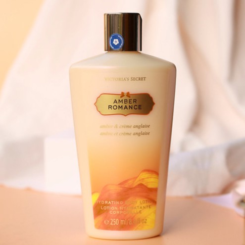 Dưỡng thể hương thơm Victoria Amber Romance 250ml | BigBuy360 - bigbuy360.vn