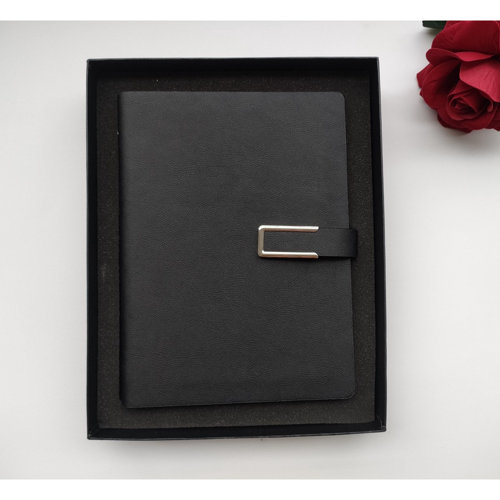 Sổ tay A5 in dập, khắc logo theo yêu cầu