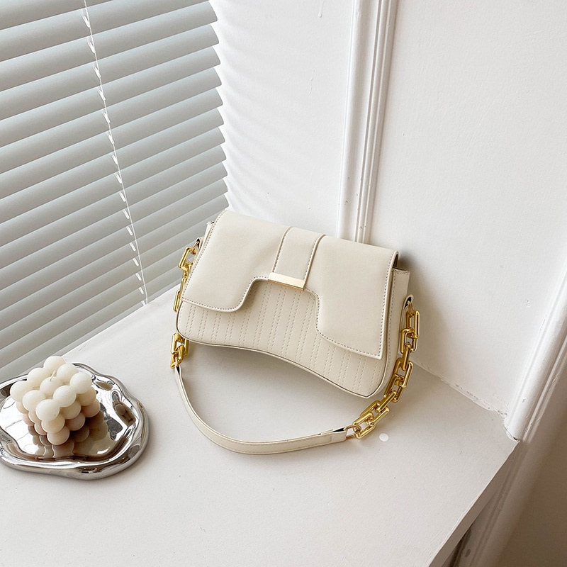 Túi Đeo Vai Phối Dây Xích Thời Trang