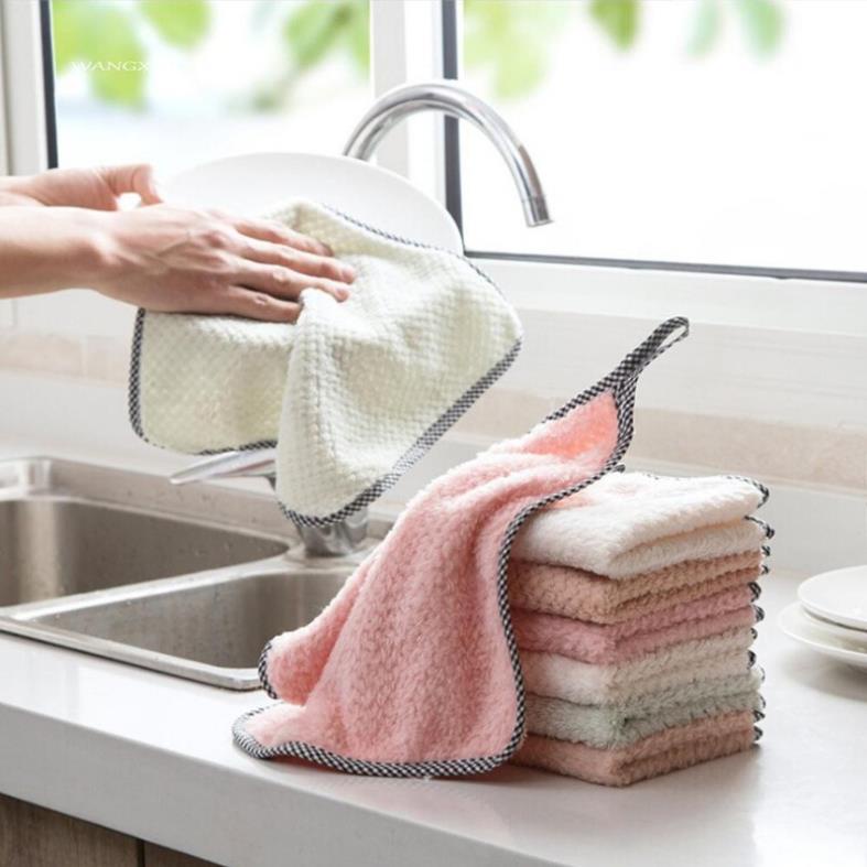 Khăn Lau Tay Nhà Bếp Hình Vuông Có Qoai Bo Viền hút ẩm rất tốt