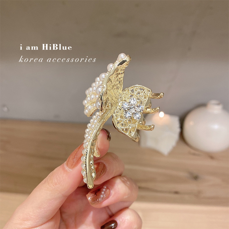 Kẹp tóc hình nơ đính ngọc trai nhân tạo kiểu Hàn Quốc xinh xắn nữ tính thanh lịch