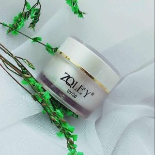 Face Zoley làm trắng da