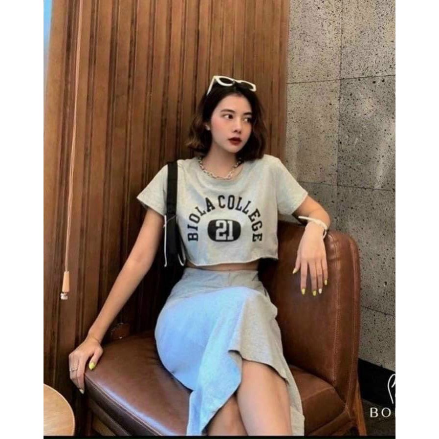 Sét áo và chân váy áo croptop in chữ phối chân váy dài