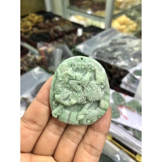 Mặt dây chuyền hình Kỳ Lân phong thủy đá ngọc phỉ thúy