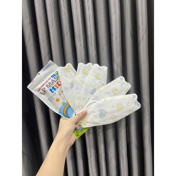 COMBO 100c KHẨU TRANG KF94( BÉ DƯỚI 8T)