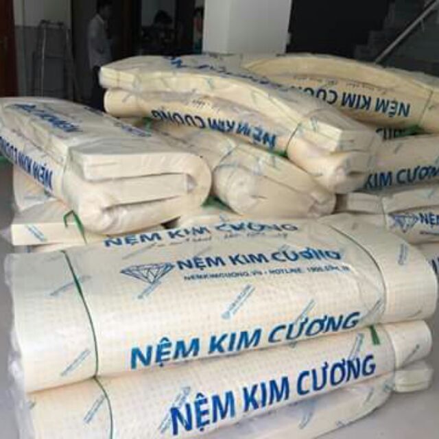 Nệm cao su Kim Cương 100% thiên nhiên 1m6x2m dày 10 phân