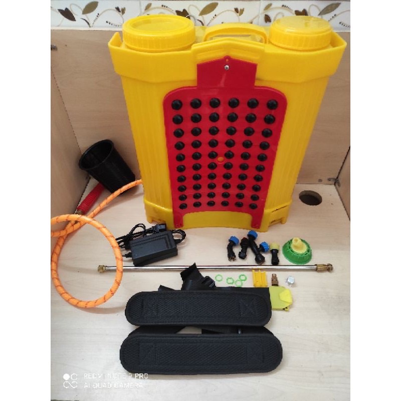 Bình Xịt Điện Kubota 20L 1 bơm