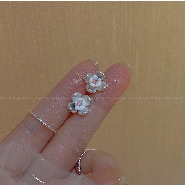 CÓ KHUYÊN TAI KẸP bông tai hoa xinh chụp kỷ yếu đi biển J111 jesse store