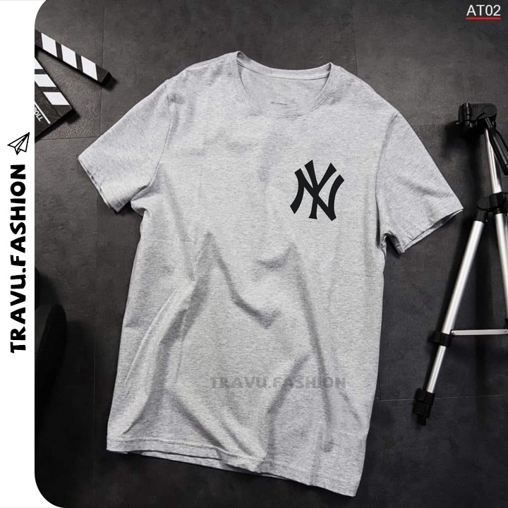 Áo thun nam tay ngắn, Áo phông Trà Vũ cổ tròn in hình ở Ngực CZ21