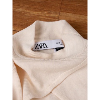 đầm dài tay cut out ngực zara xuất