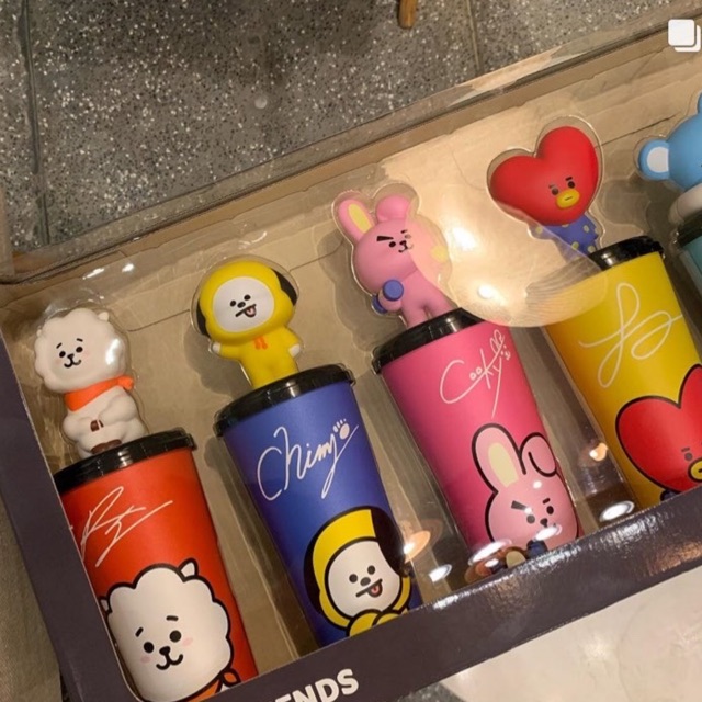 Cốc nhựa CGV BT21 Official