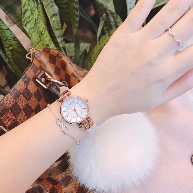 Đồng hồ nữ Anne Klein chính hãng xách tay từ Mỹ