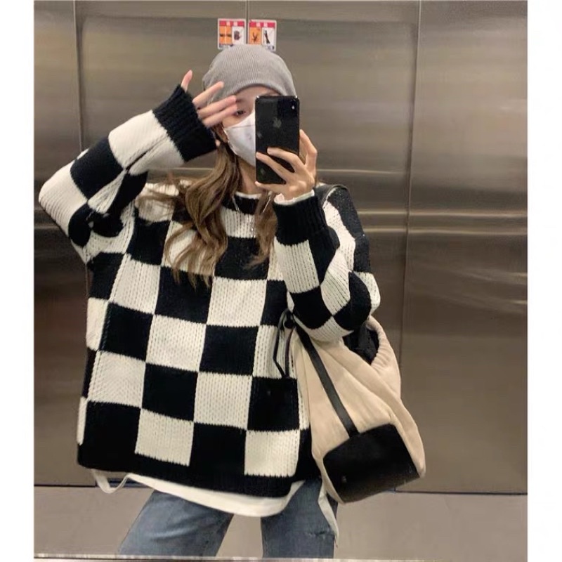 ÁO SWEATER HOẠ TIẾT BÀN CỜ