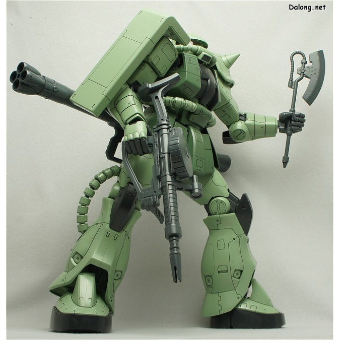 Mô hình lắp ráp Gundam Mega Size Model Zaku II 1/48 Daban