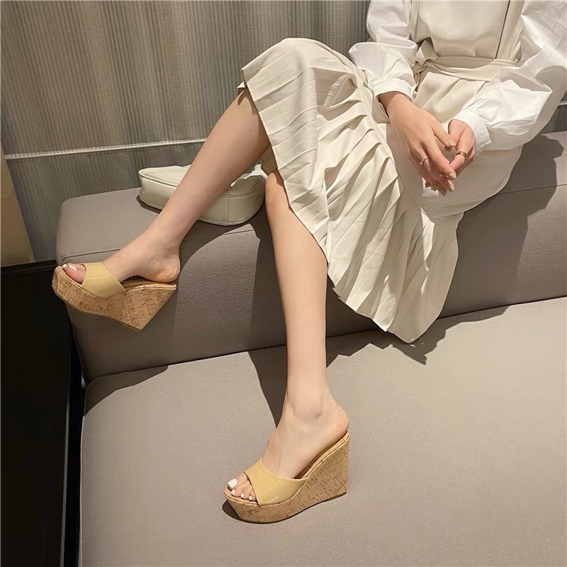 Dép nữ đế xuồng 12cm