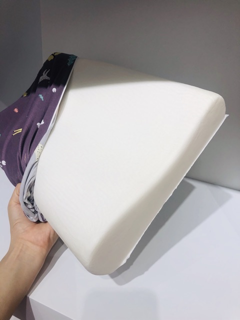 Gối Trẻ Em Massage Cao Su Non Nhập Khẩu Mềm Mại Size 32x47cm