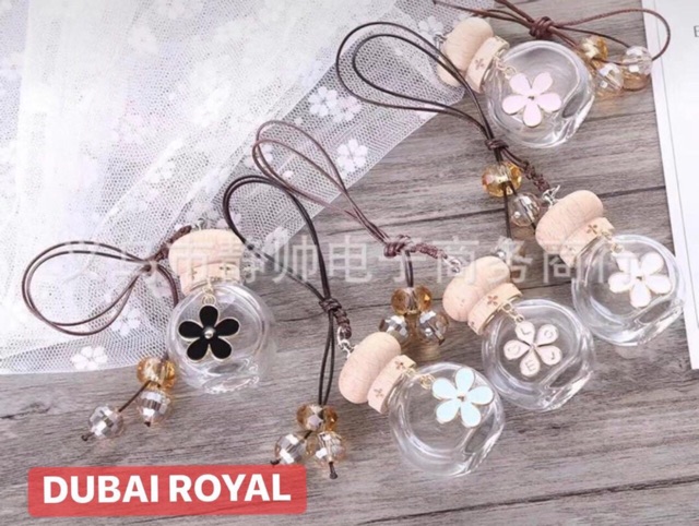 Tinh dầu kẹp xe, treo tủ dubai Royal xách tay aut 100%