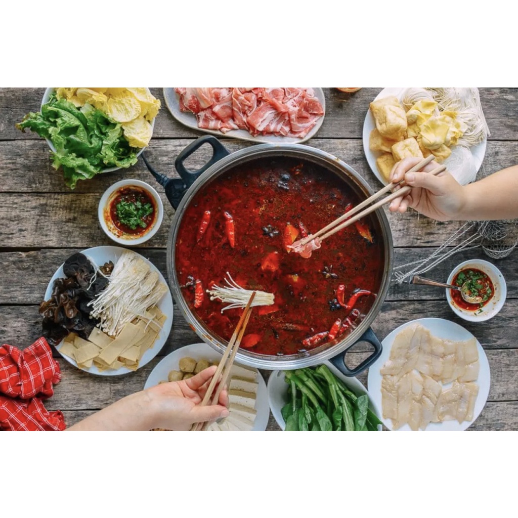 Cốt Lẩu Trùng Khánh gói 500gr cho 10 người dùng